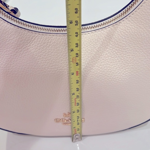 New Coach shoulder cross body bag, leather, removable strap, milky white - Picture 7 of 12